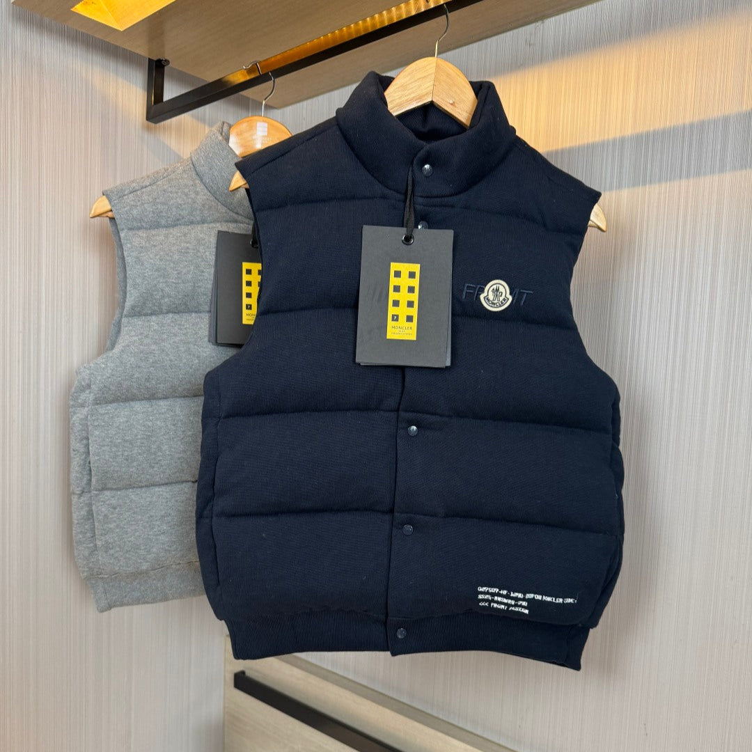 Moncler 25 Vest Wool Mix Polyester 285698