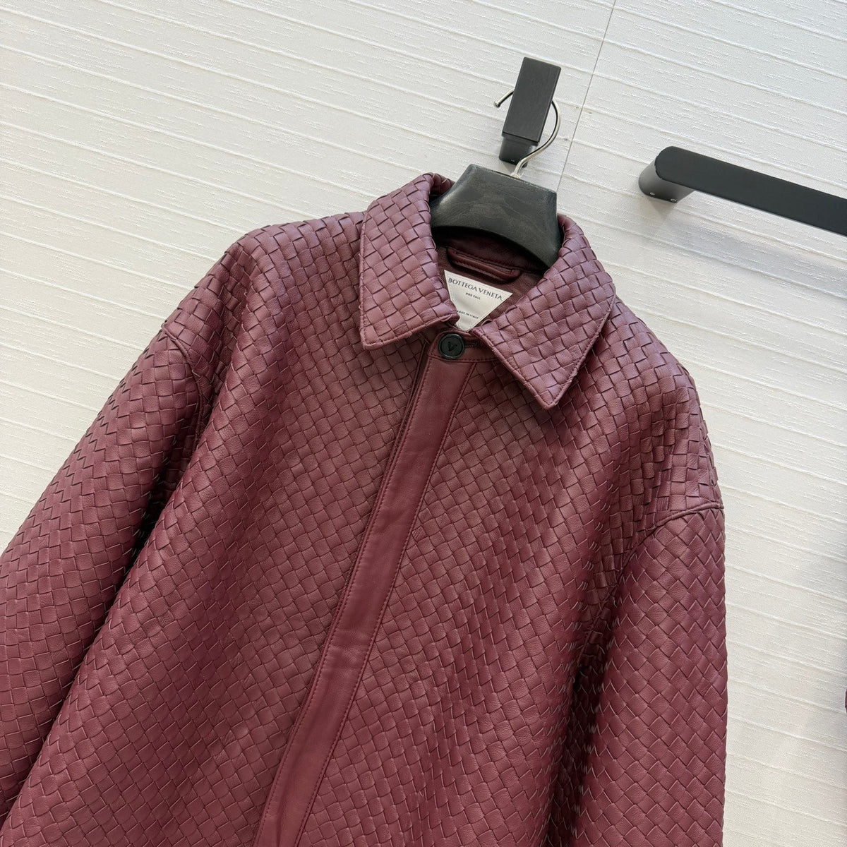 Bottega Veneta 2026 Intrecciato Shirt Jacket Leather 428555