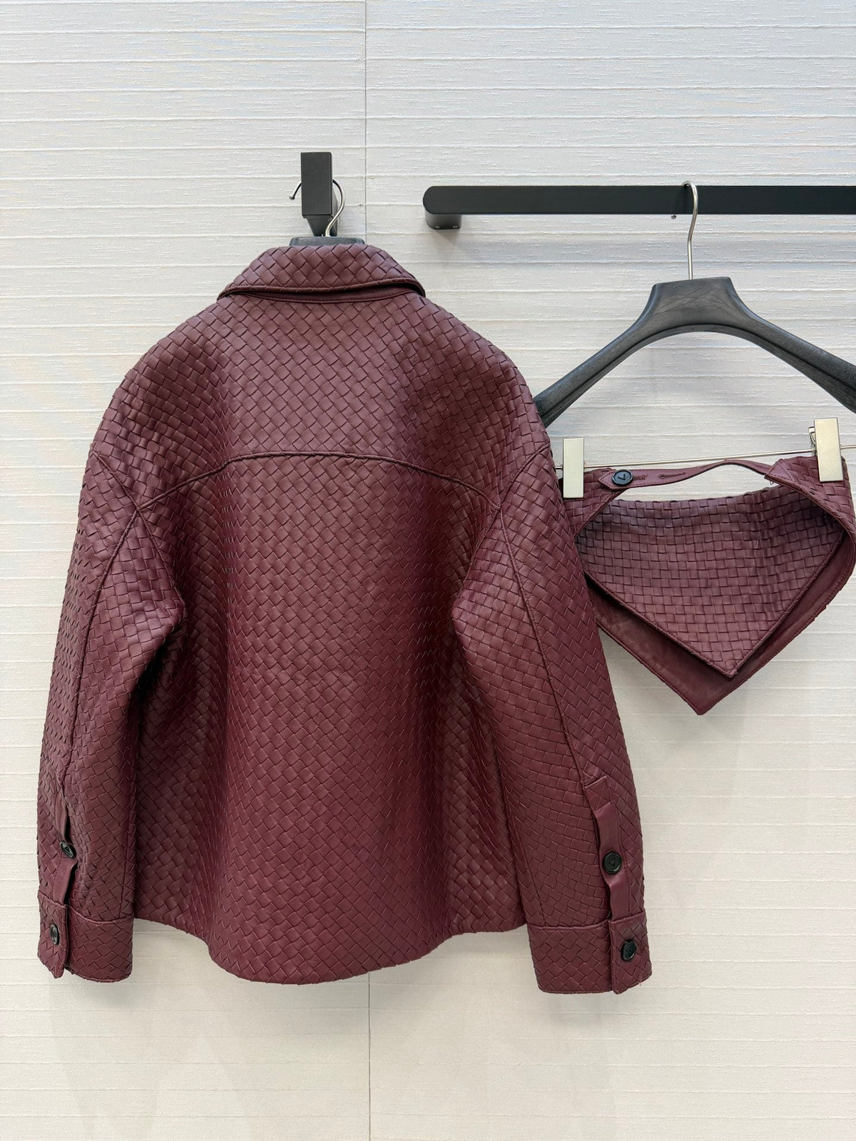 Bottega Veneta 2026 Intrecciato Shirt Jacket Leather 428555