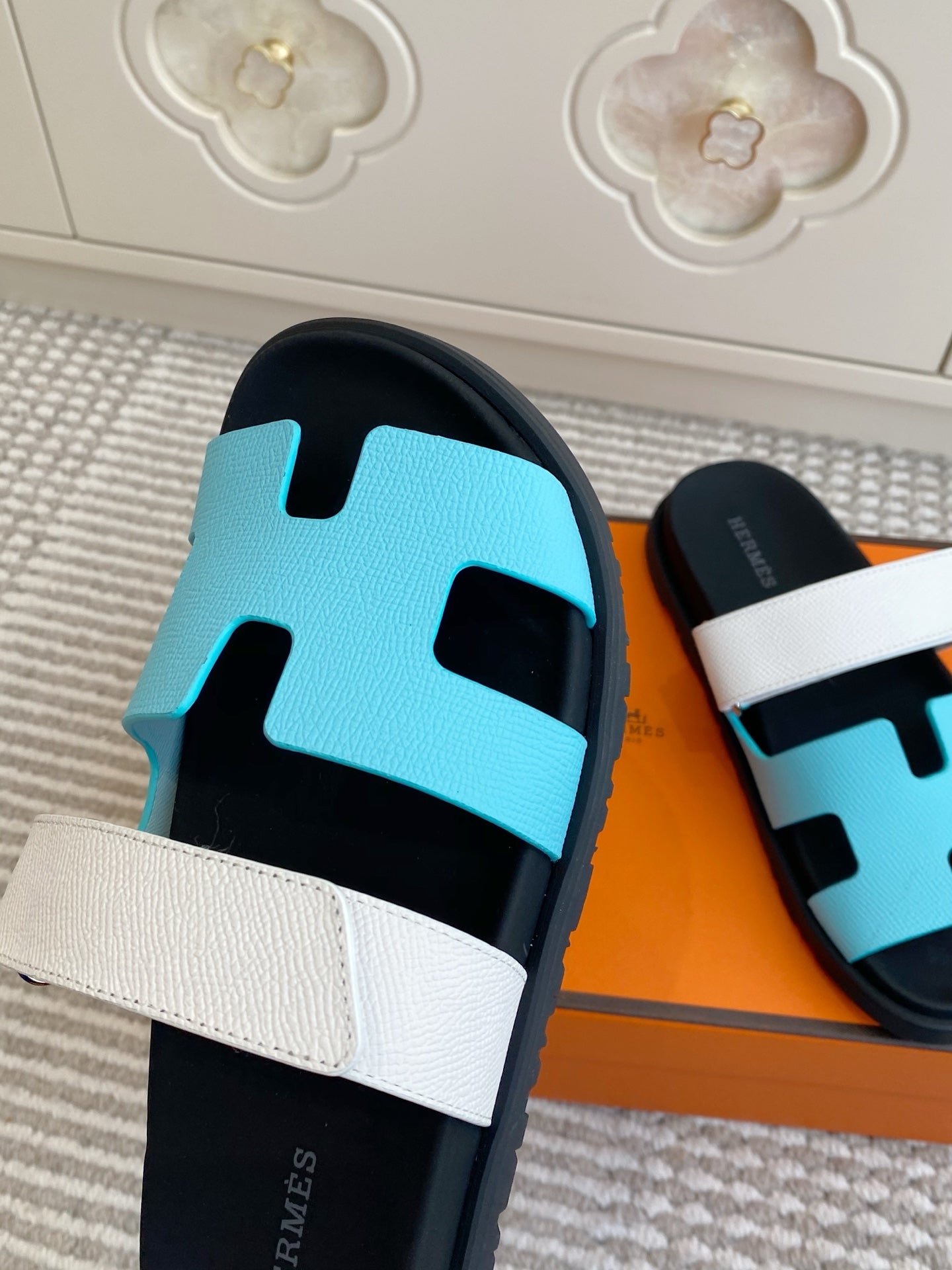 Hermes 2026 Chypre Sandal Epsom Leather 647818