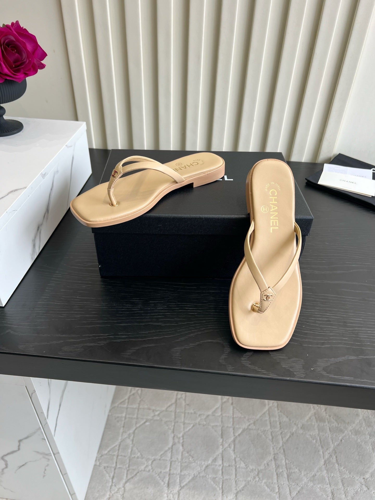 Chanel 2026 Flip-Flops Sandals Beige Sheepskin 977142