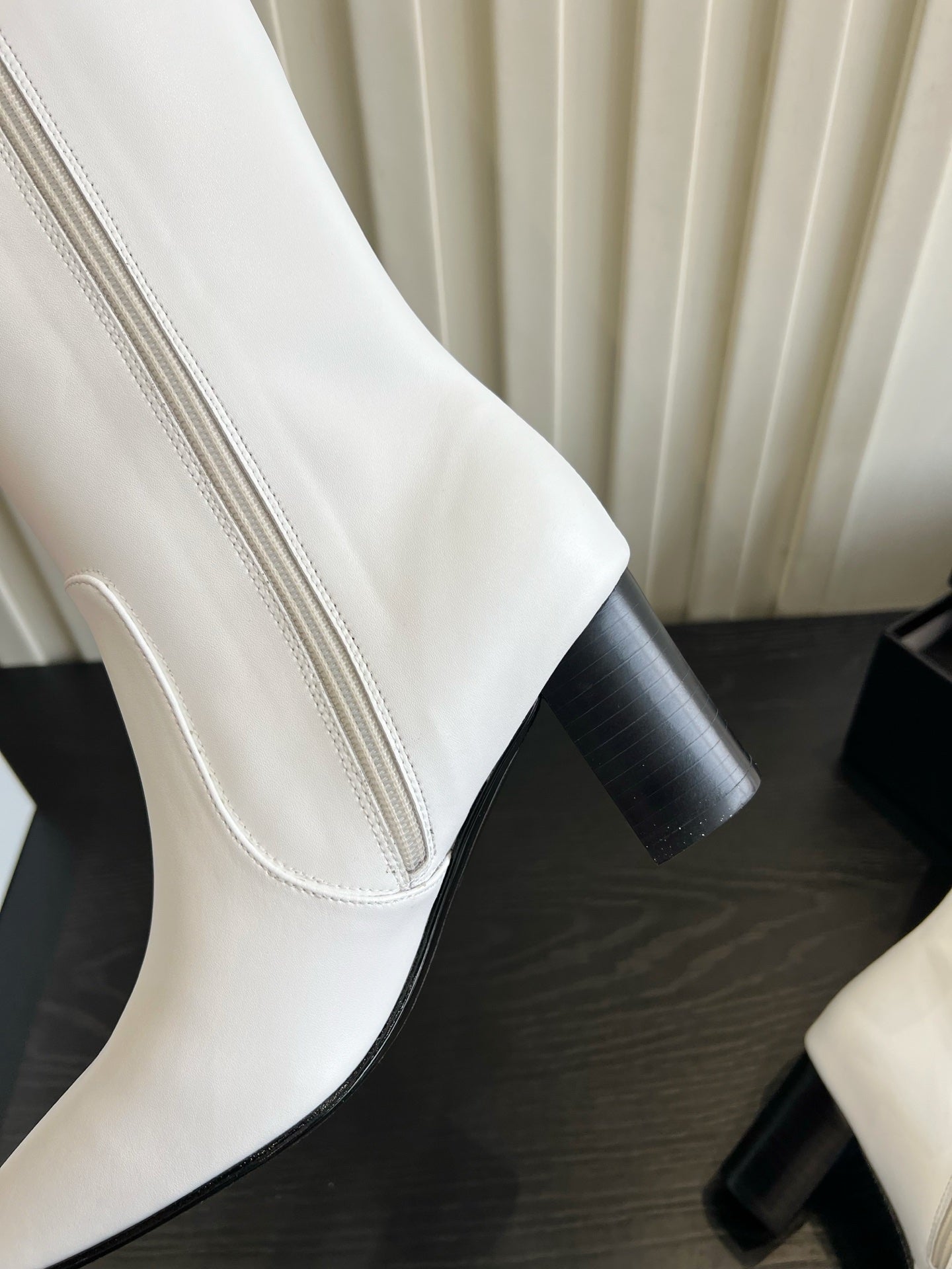 Chanel 2026 Square Toe Chunky Heel High Boots 50mm Cowhide 977240