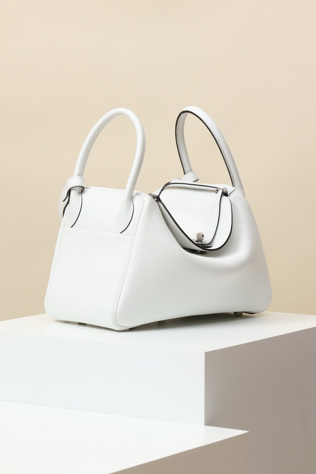 High-end Hermes 2026 Mini Lindy 30cm Clemence Calfskin