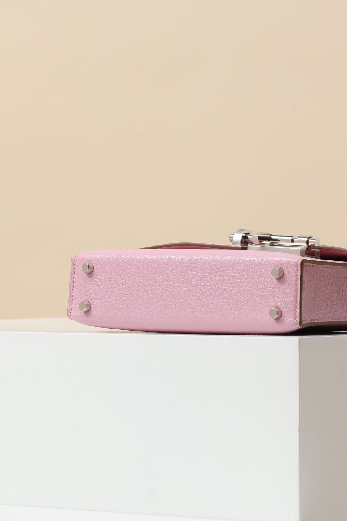 High-end Hermes 2026 Verrou Chaine Bag 17cm Pink Goatskin