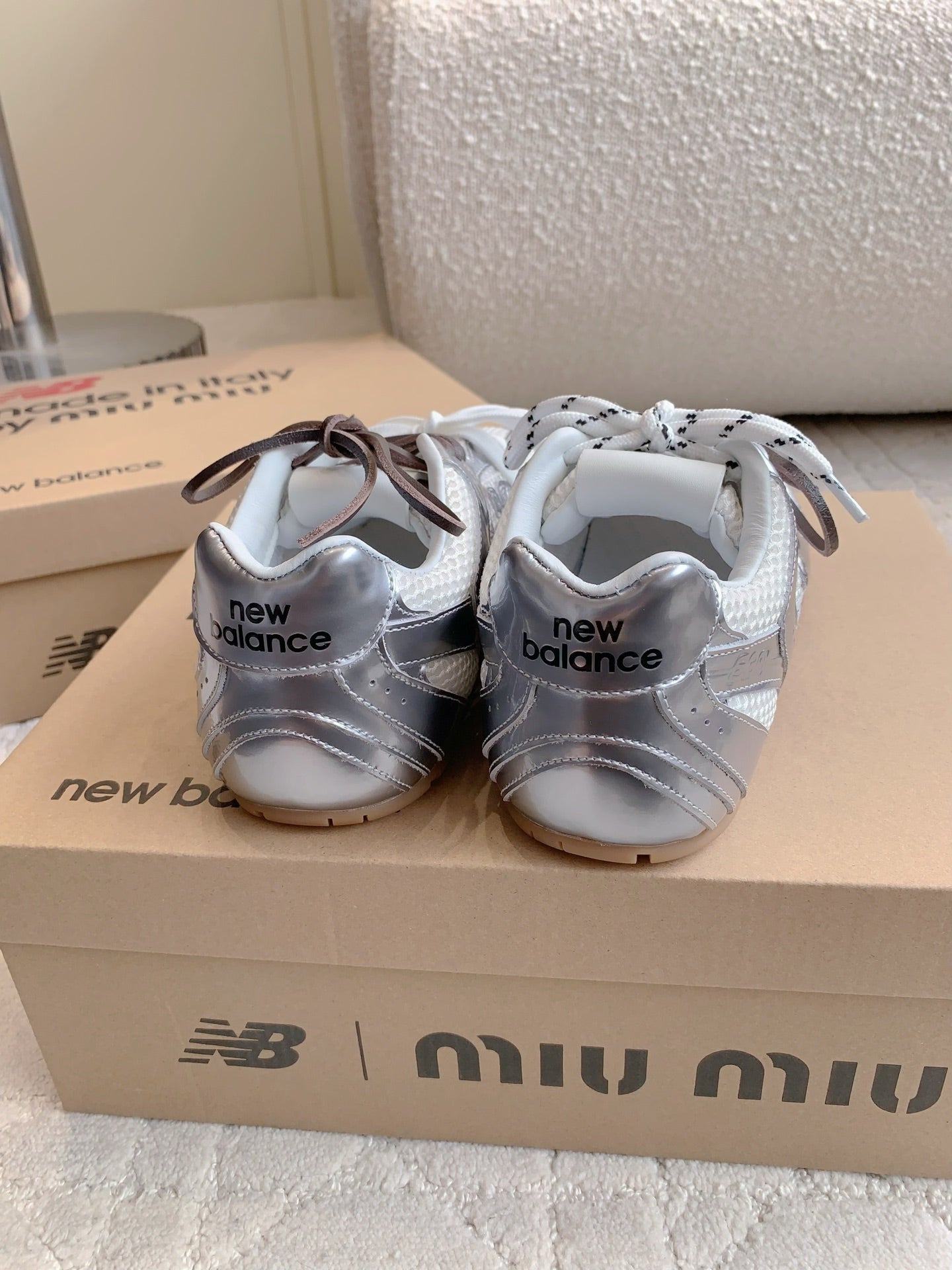 Miu Miu 2026 Balance 530 Sneakers Suede Leather 977043