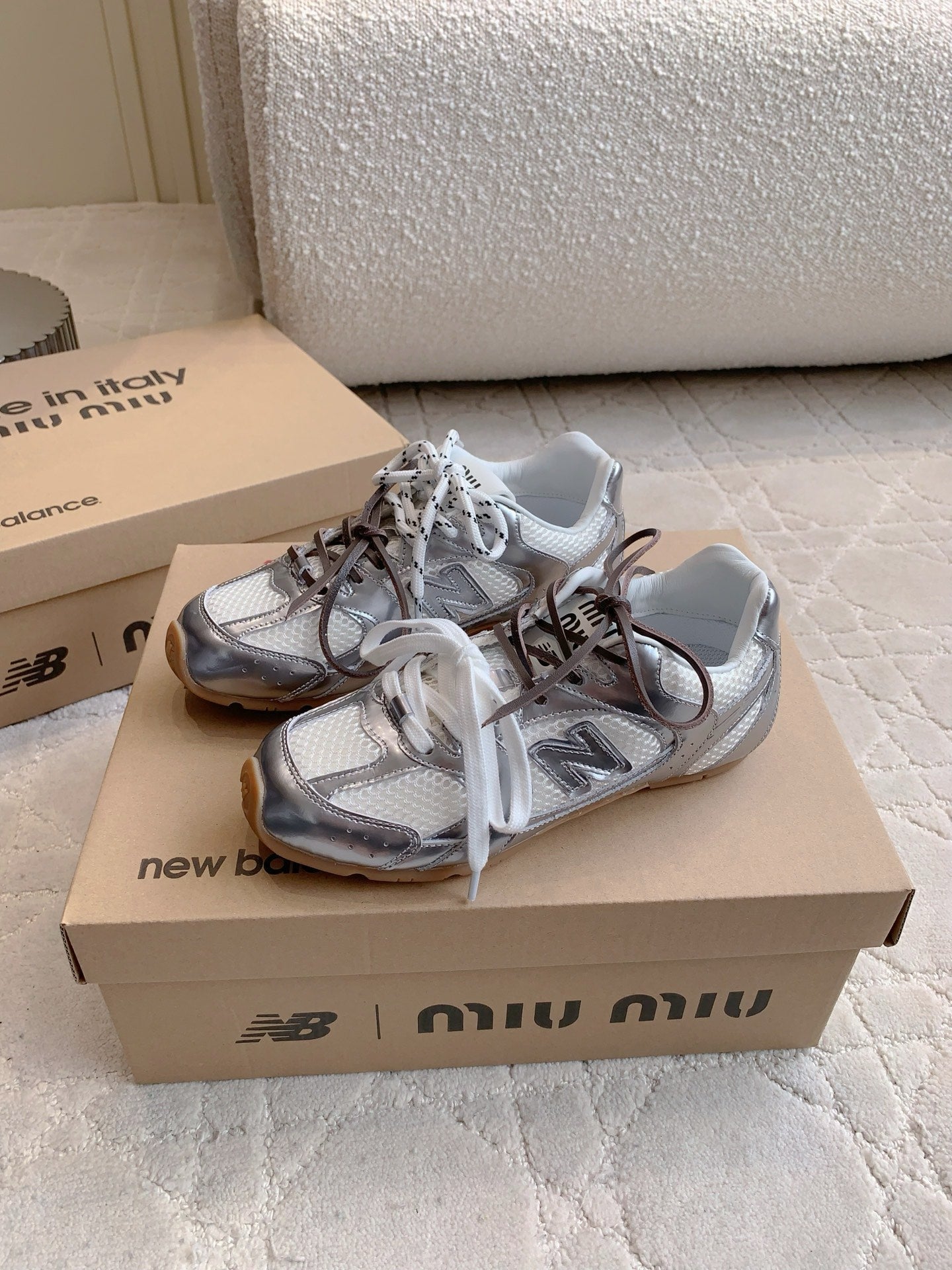 Miu Miu 2026 Balance 530 Sneakers Suede Leather 977043