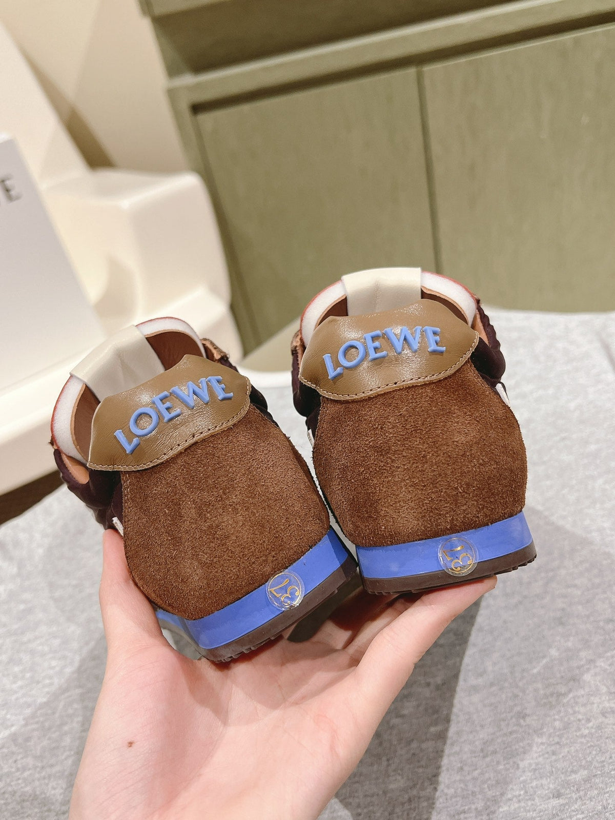 Loewe 2025 Ballet Runner 2.0 Sneaker Brown White Suede 556040