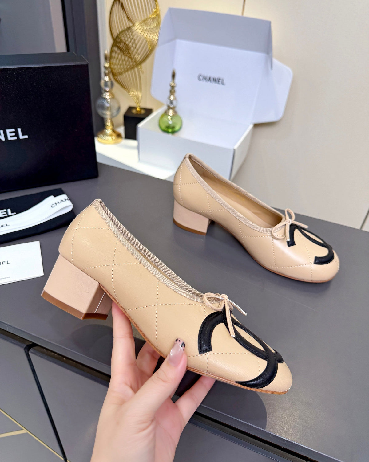 Chanel 2026 Cambon Pumps 45mm Leather 124850
