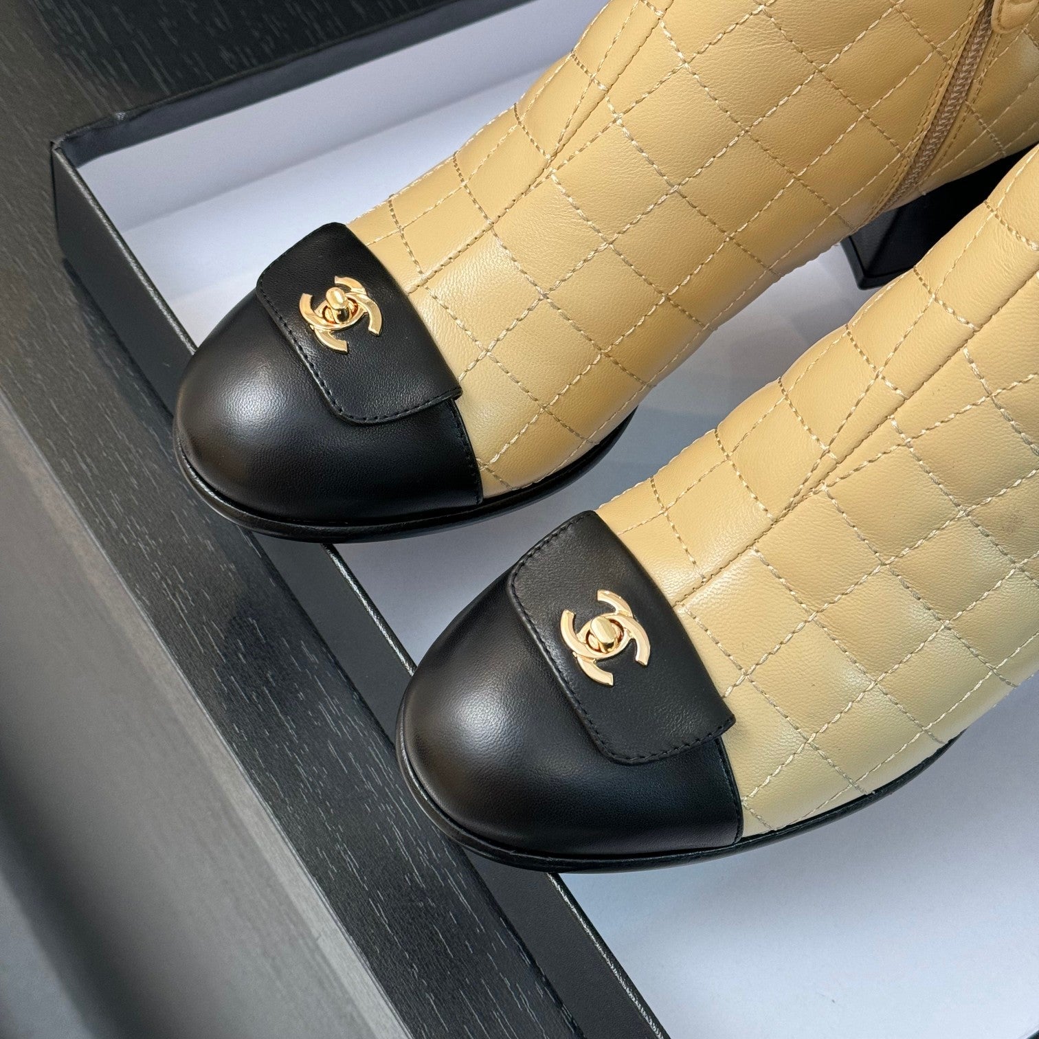 CC Ankle Boots 50mm Beige Black Quilted Lambskin