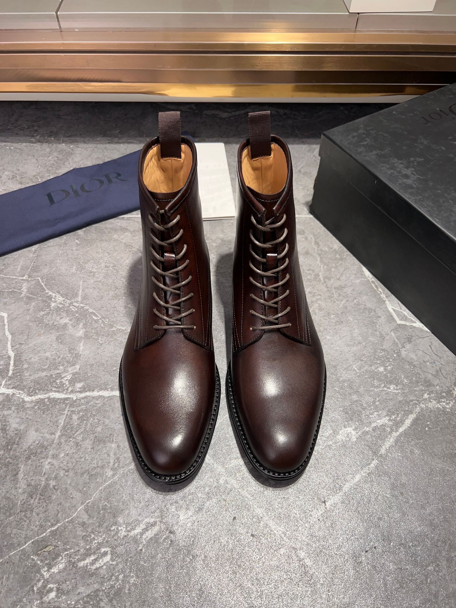CD JUMP LACE-UP BOOT SYRUP CALFSKIN