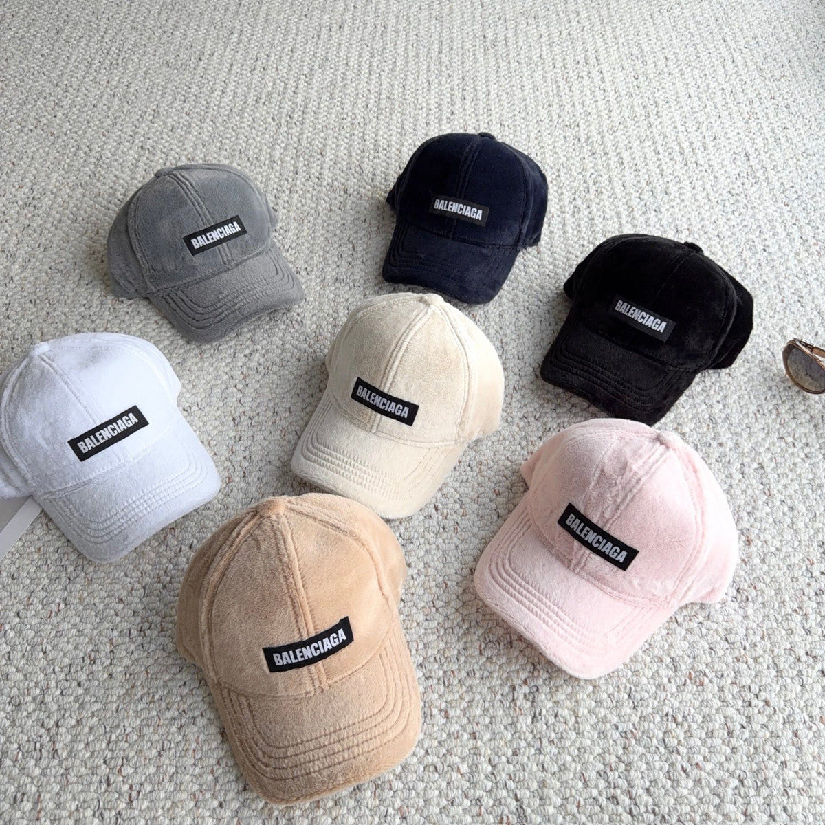 Balenciaga Furry Baseball Cap Hat 515556