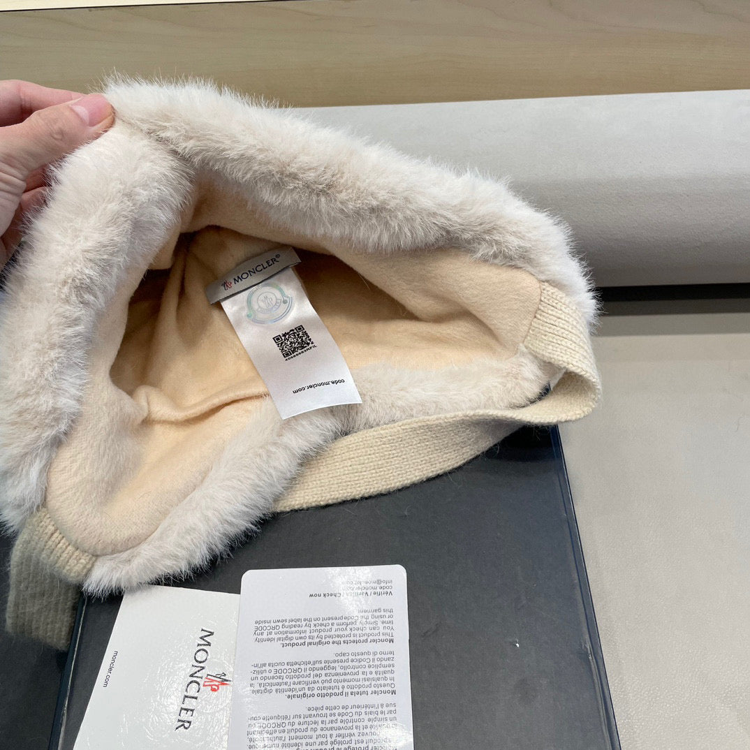 Moncler 2026 Rabbit Plush Knitted Earflap Hat 566270