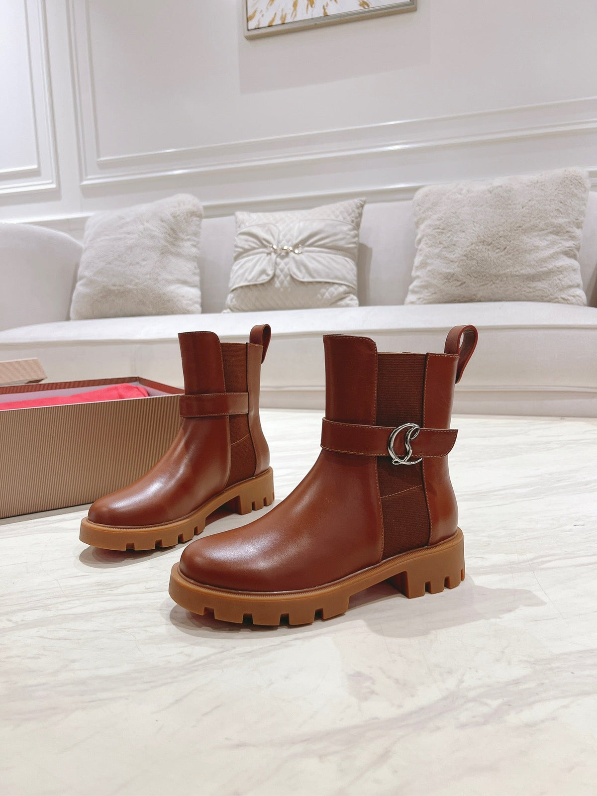 CL 25C Chelsea Booty Lug Chocolate  Calf Leather 167687