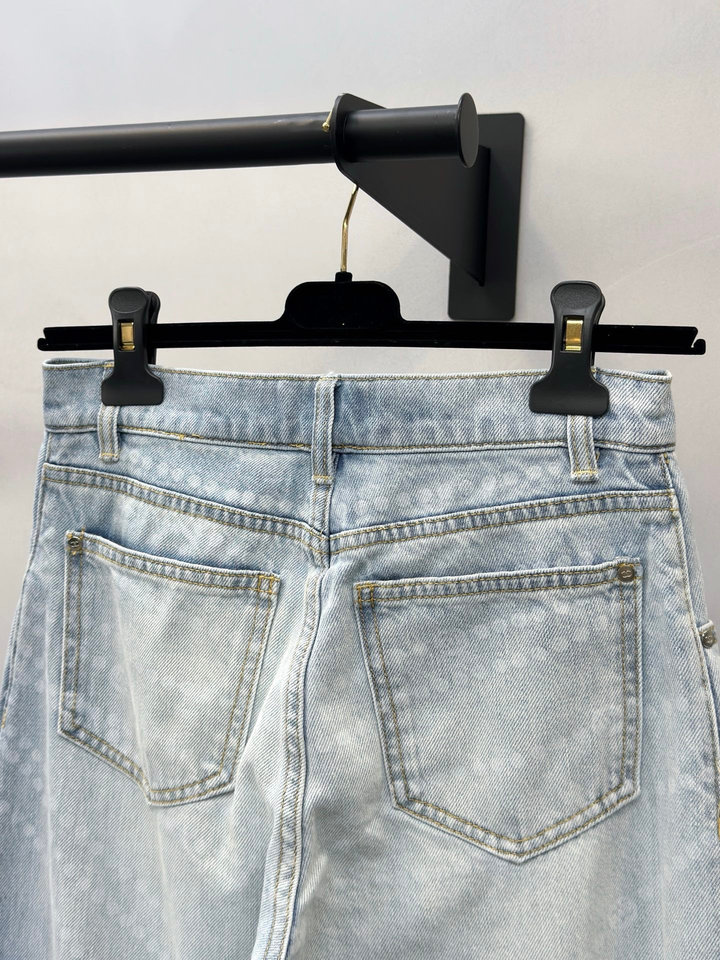 Chanel 2026 Wide-Leg Jeans Cotton 397716