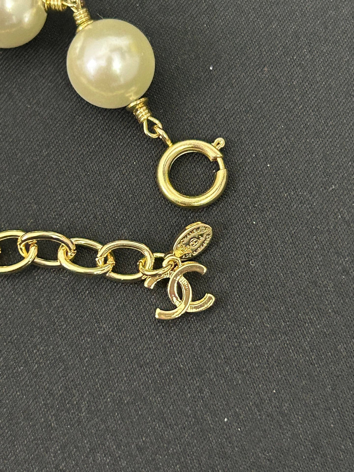 Chanel 2026 Pearl Medallion Charm Chain Belt