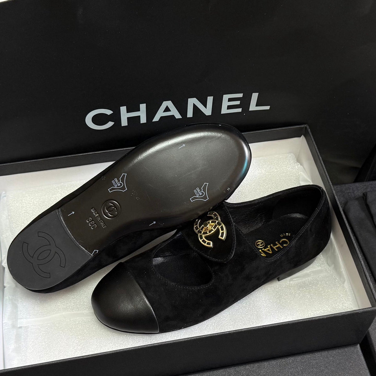 Chanel 2026 Ballet Flats Suede Leather 943016