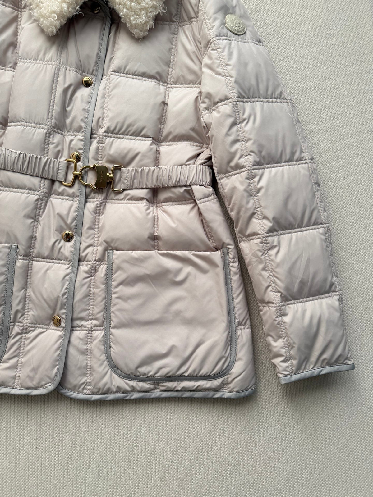 Moncler 2026 Cygnes Belted Short Jacket Pink Wool Down