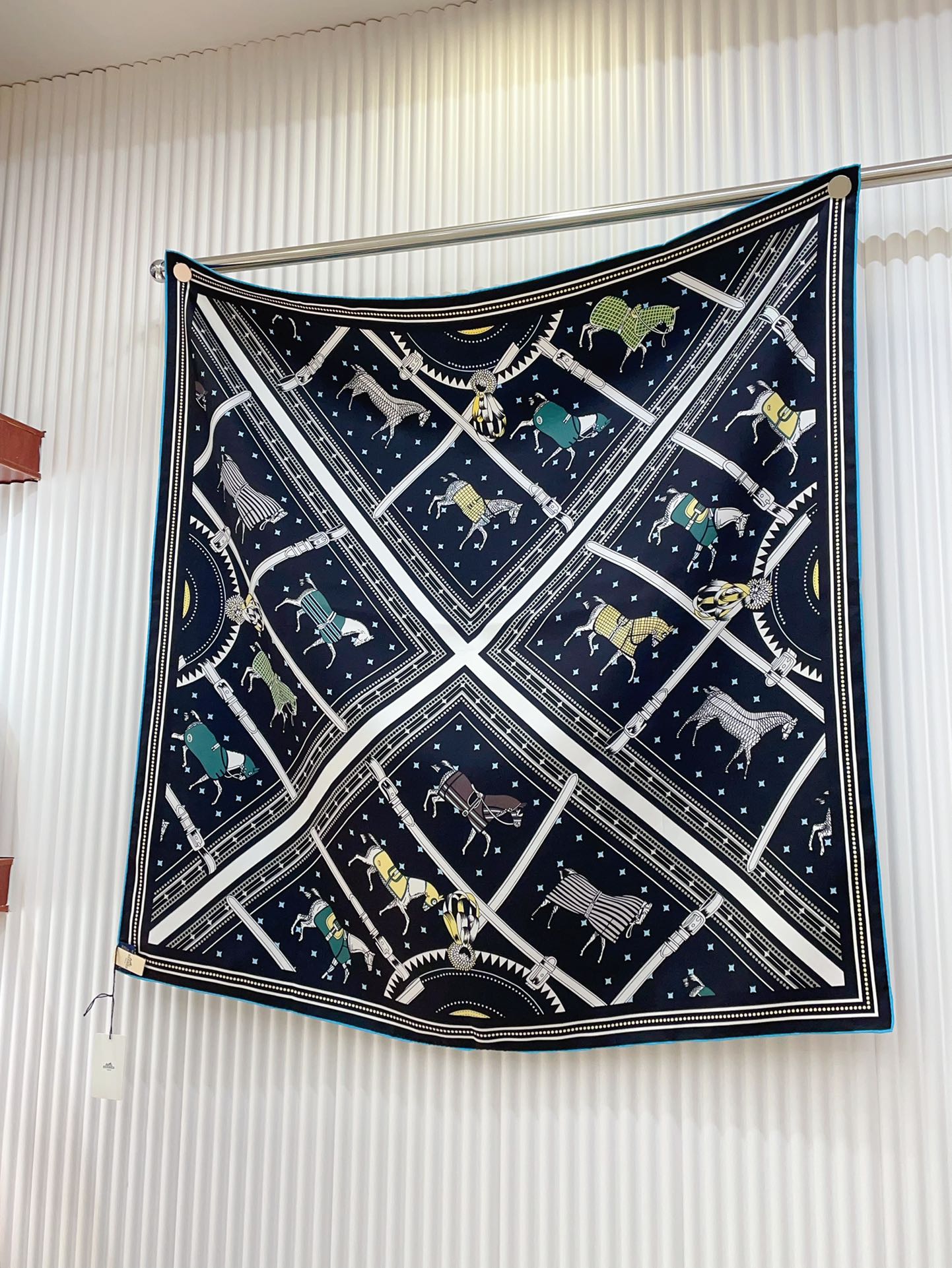 Couvertures Et Tenues De Jour Double Face Scarf 90 CM In Blue Mix Black Colorful Silk 190031