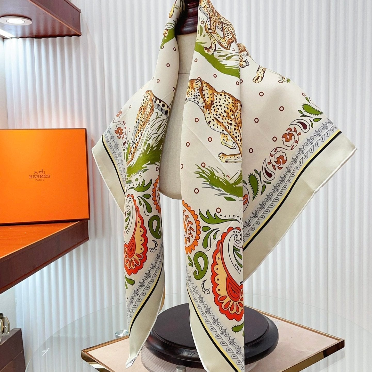 Guepards Bandana Double Face Scarf 90 CM In Colorful Silk 301849