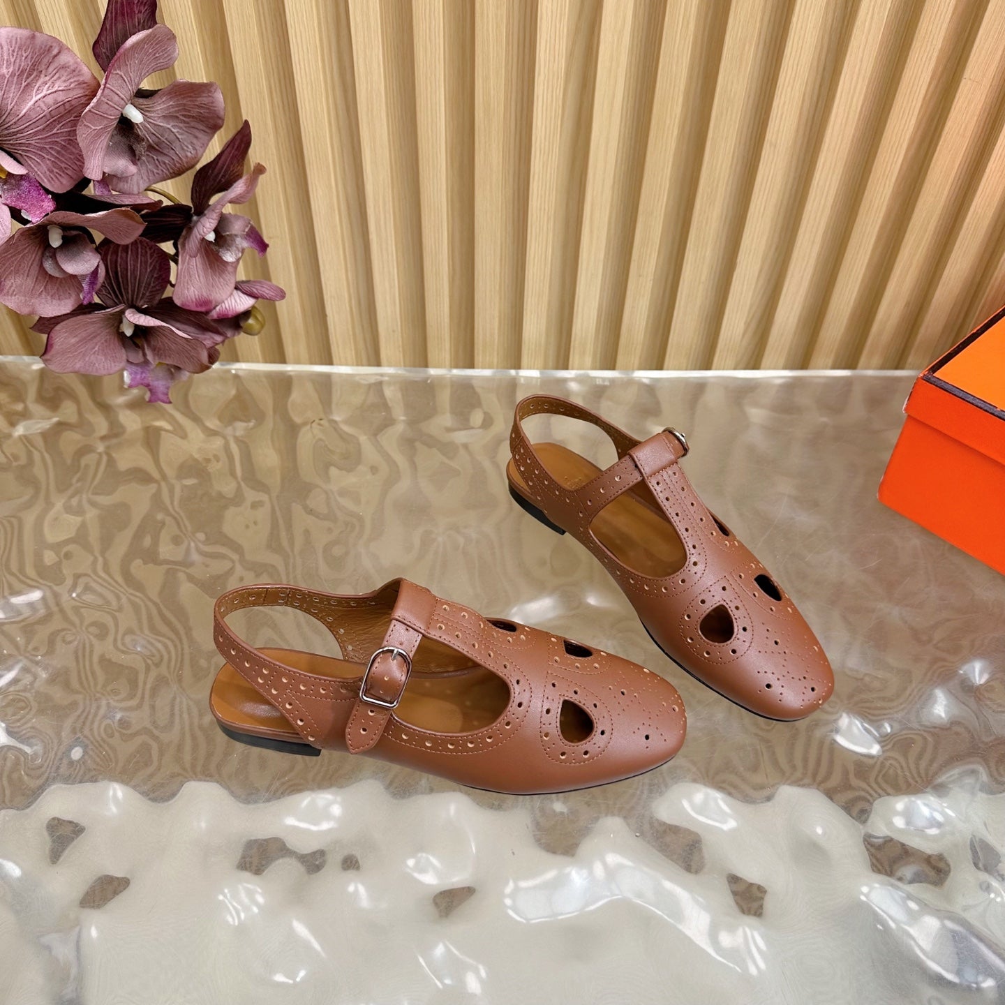 HM 25 Kim Slingback Brown Lambskin 352958