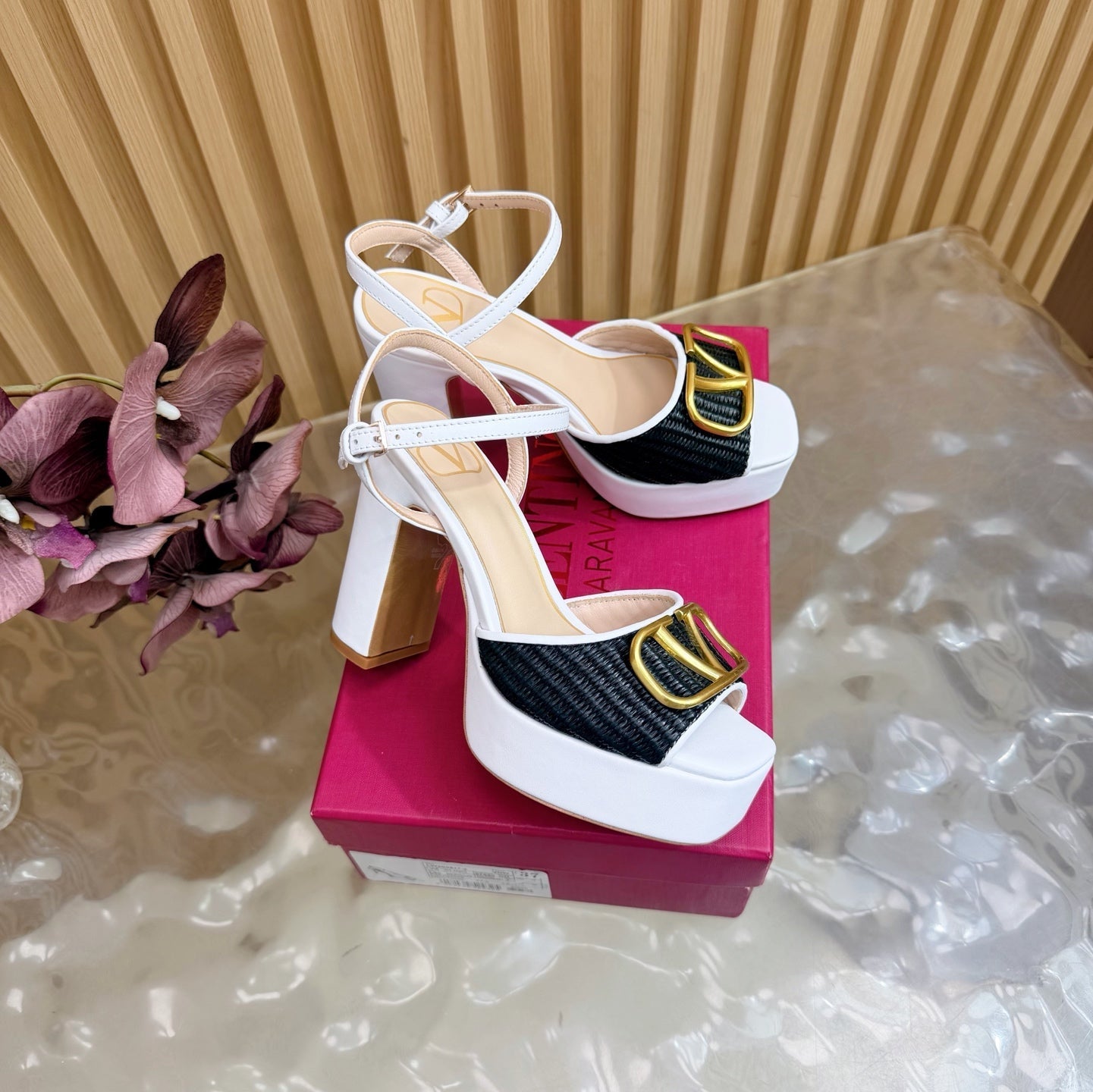 VT 26s Platform Sandals 110 Woven Fabric Cowhide 702268