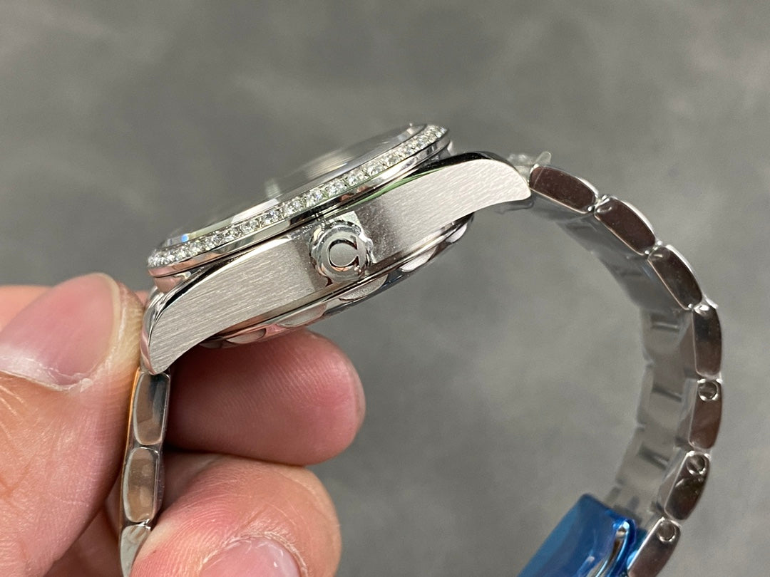 Omega Seamaster 34mm Diamond Mother Of Pearl Dial