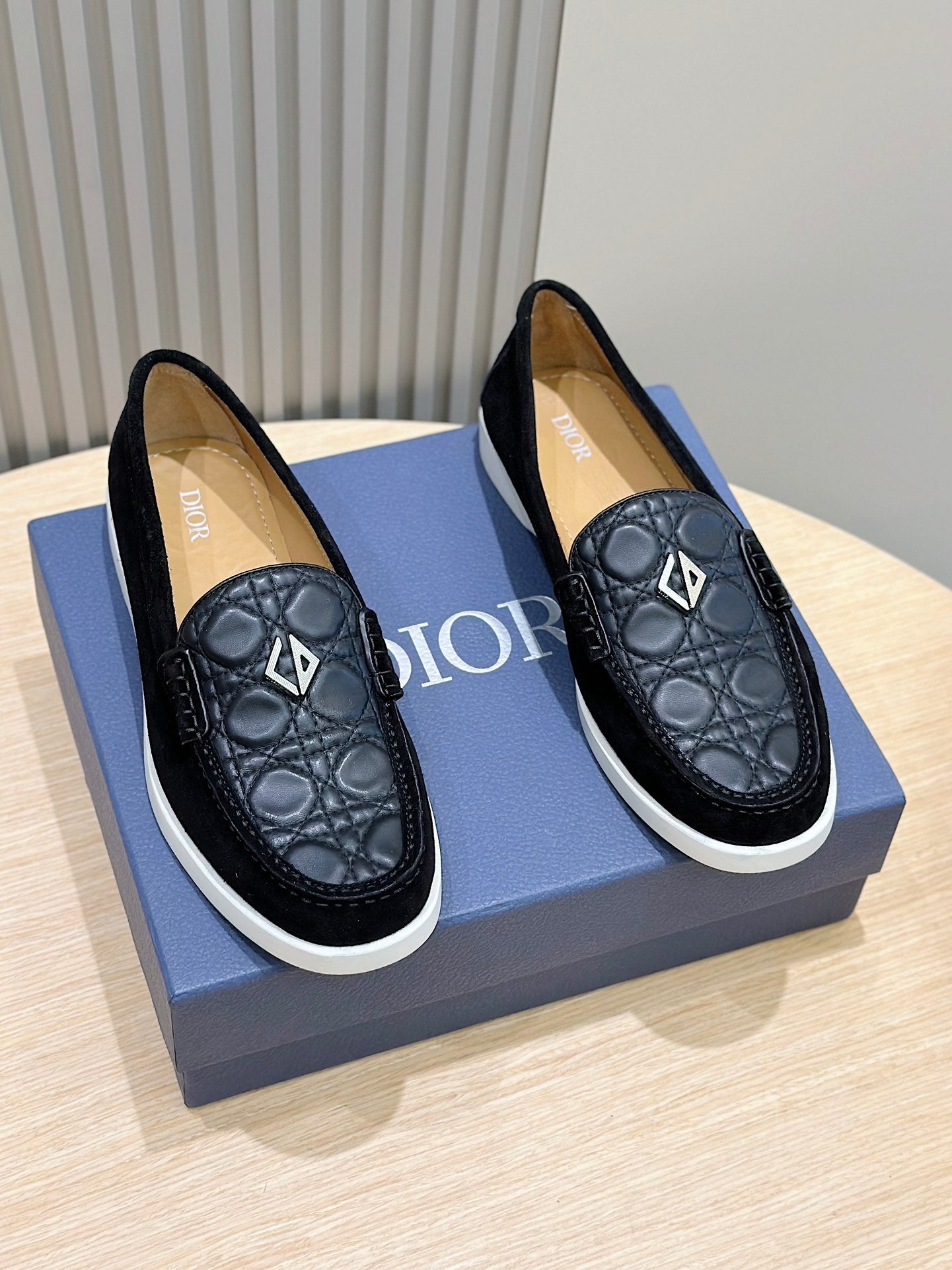 CD GRANVILLE BASIC LOAFER BLACK EMBOSSED CALFSKIN
