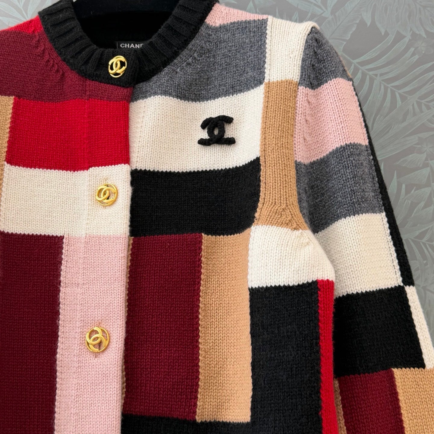 Chanel 2026 Plaid Knit Long-sleeved Cardigan Multicolors Cashmere 417536