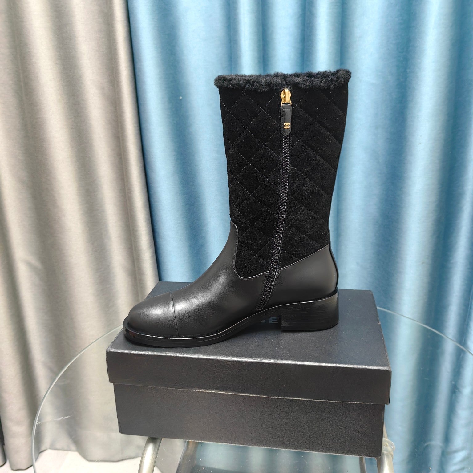 CC Short Boots Black Suede Lining Wool And Lambskin