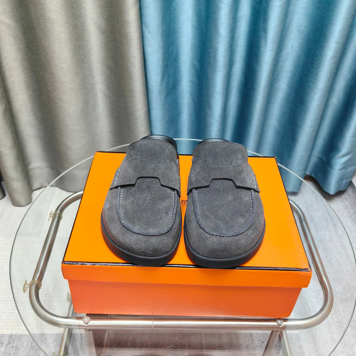 HM 25 Go Mule Dark Grey Suede 369350