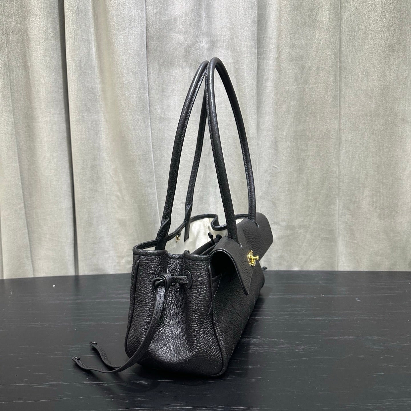 Chanel 2026 Shopping Bag 33cm Black Grained Calfskin
