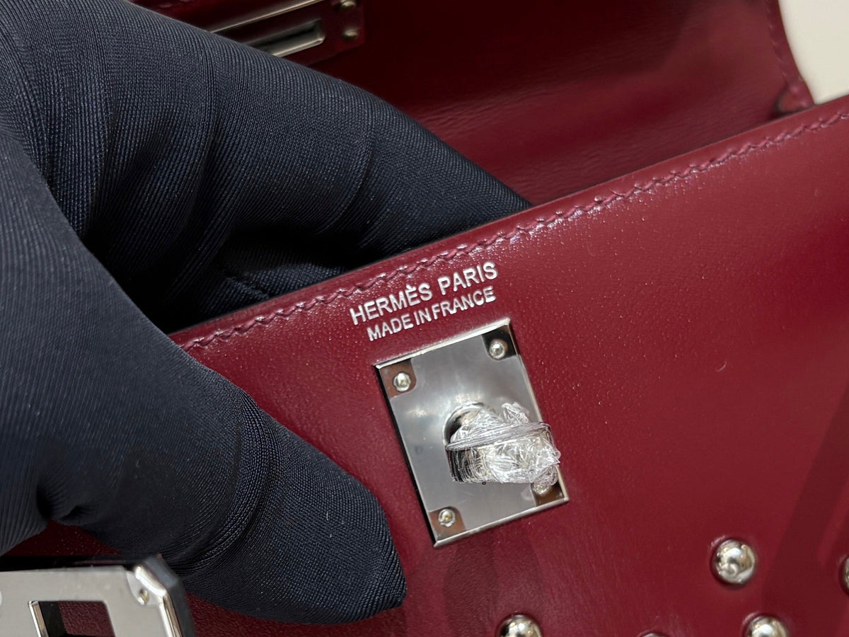 High-end Hermes 2026 Kelly Clouté Bag 19cm Box Leather