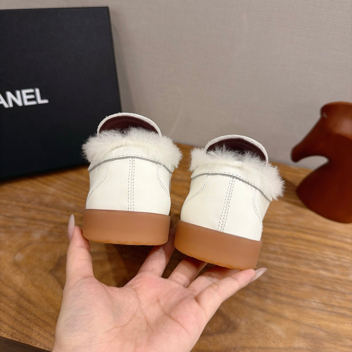 Chanel 2026 Sneakers Leather Wool 196208