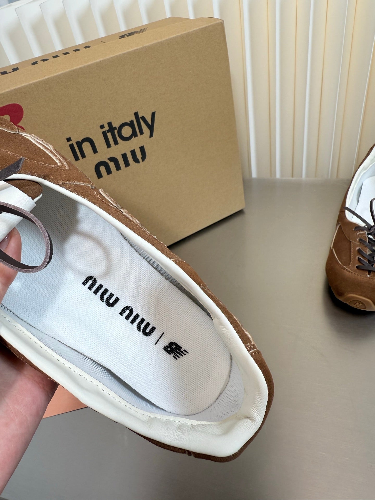 Miu Miu 2026 Balance Low-Cut Ballet Flats Suede Cowhide 989345