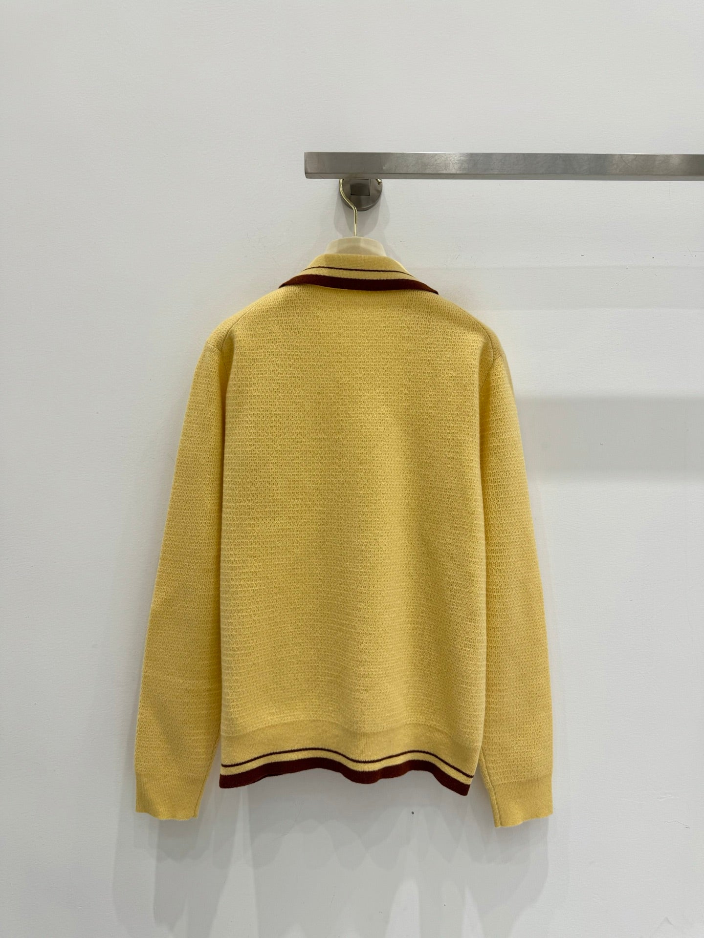 Miumiu 2026 Long-sleeved Shirt With Lapel Collar Yellow Cashmere 417644