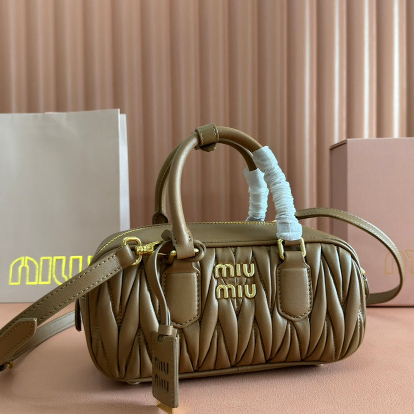 ARCADIE MATELASSÃ‰ BAG 22 IN TAWNY BROWN GLOSSY LAMBSKIN
