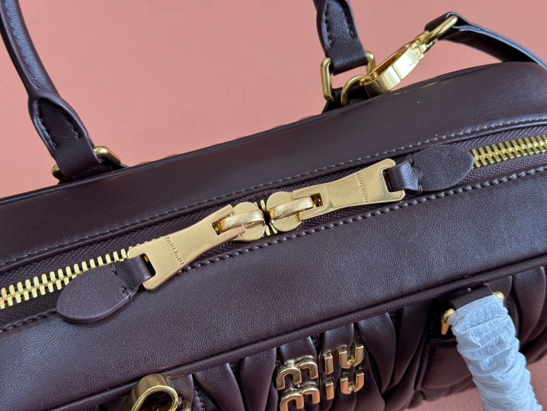 ARCADIE MATELASSÃ‰ BAG 27 IN CONGO BROWN CALFSKIN GOLD HARDWARE