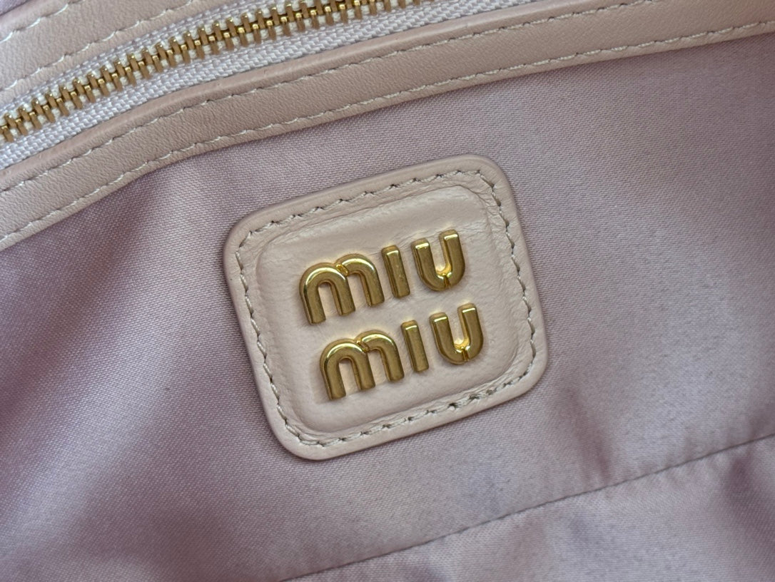 ARCADIE MATELASSÃ‰ BAG 22 IN MISCHKA BEIGE LAMBSKIN