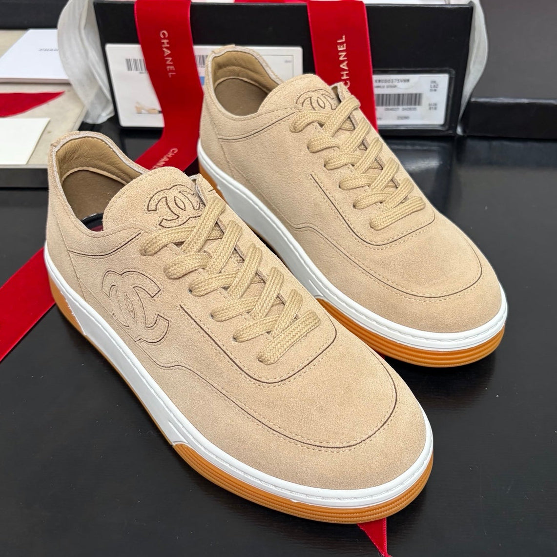 Chanel 2026 Sneaker Suede Rubber 129511