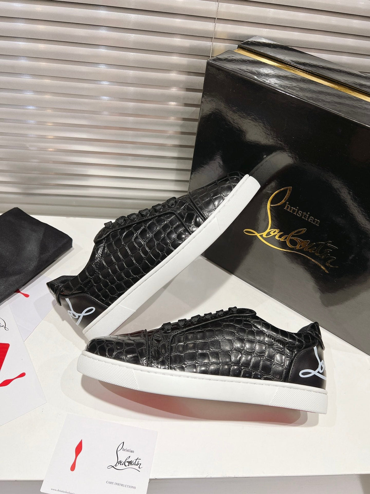 CL Rantulow Orlato Sneakers with logo Black Alligator embossed calf leather 242412
