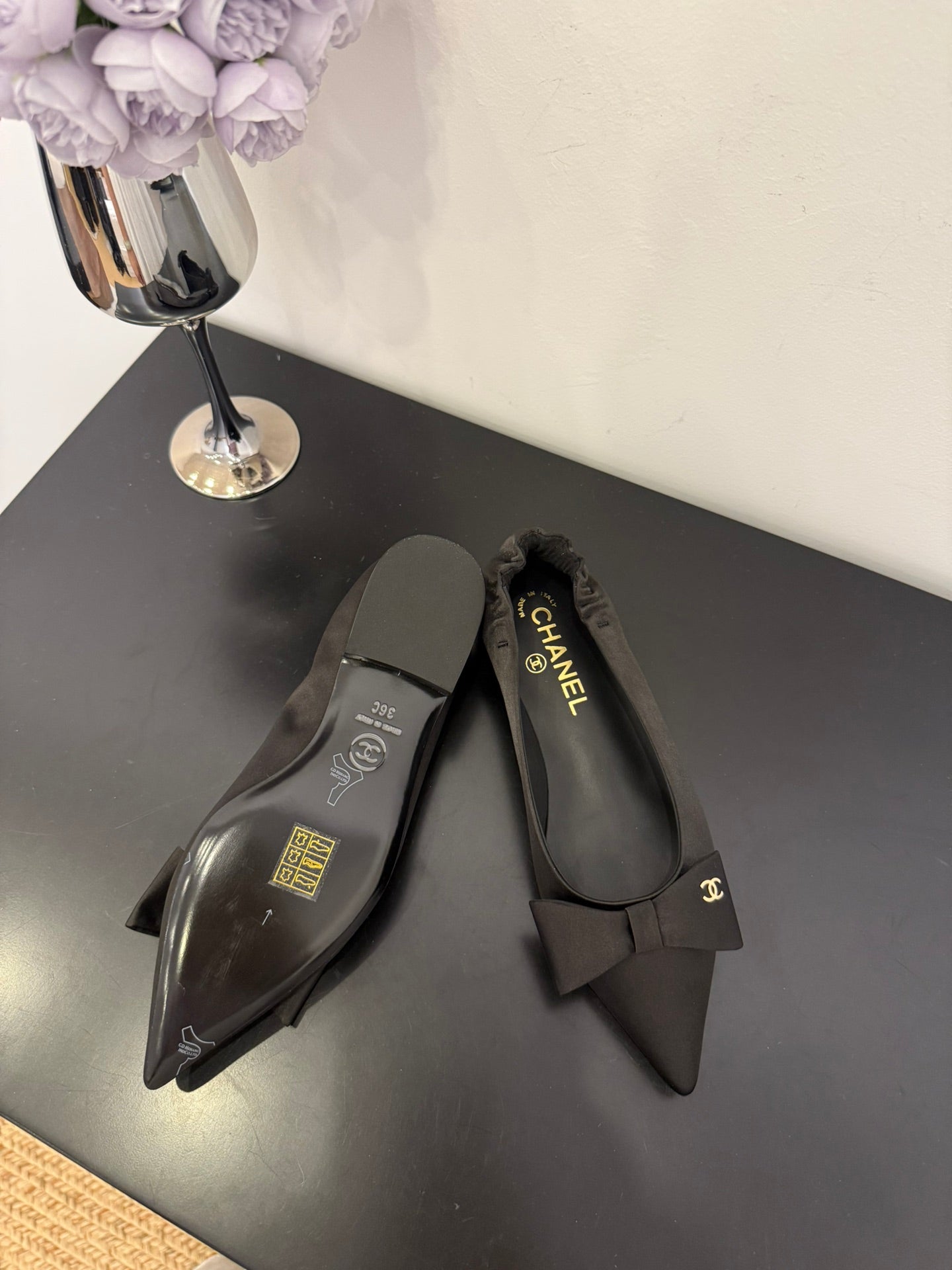 CC 25 Ballet Flats Black Lamskin 330773