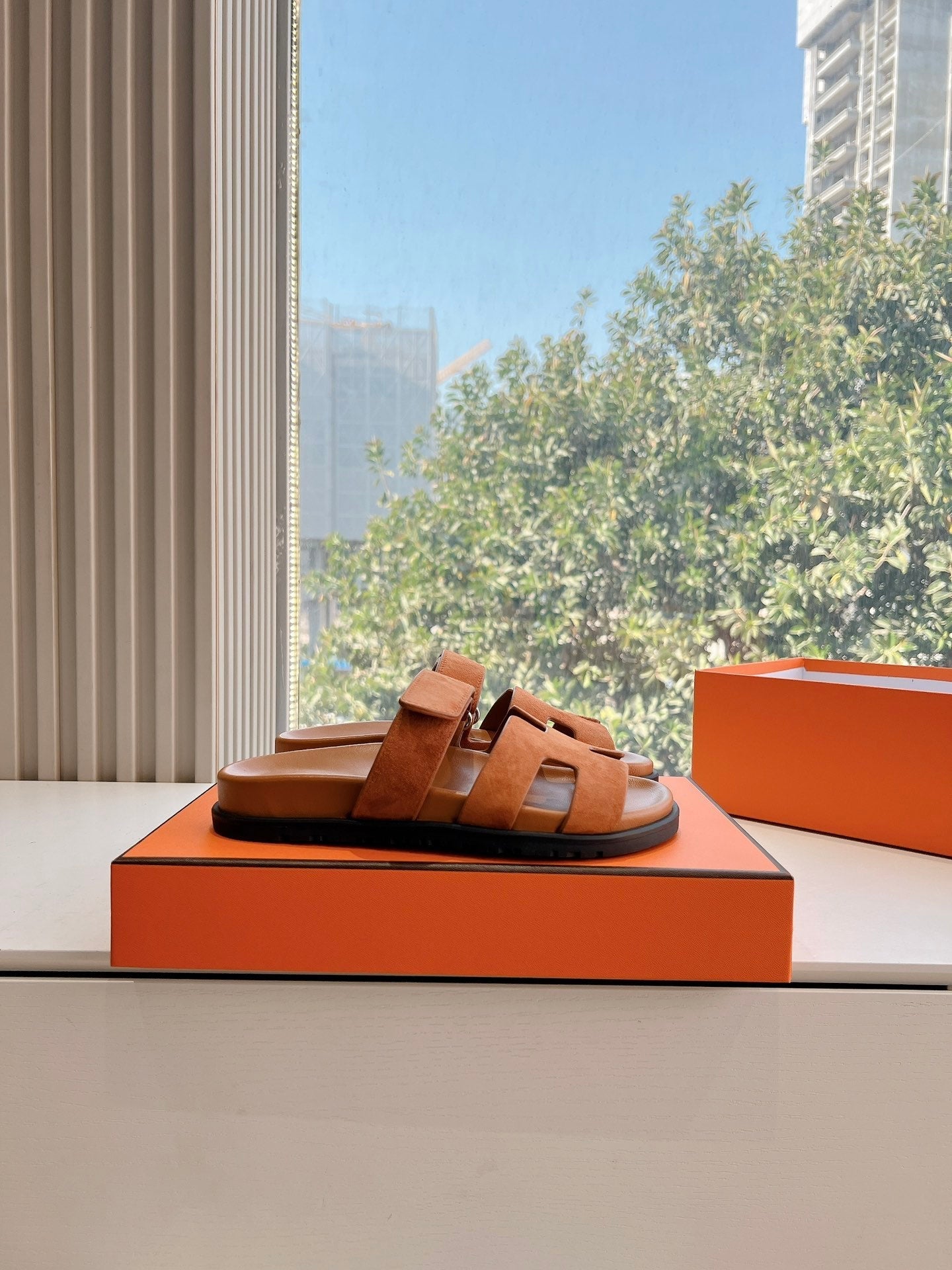 HM Chypre Sandal Caramel Brown Suede 202810