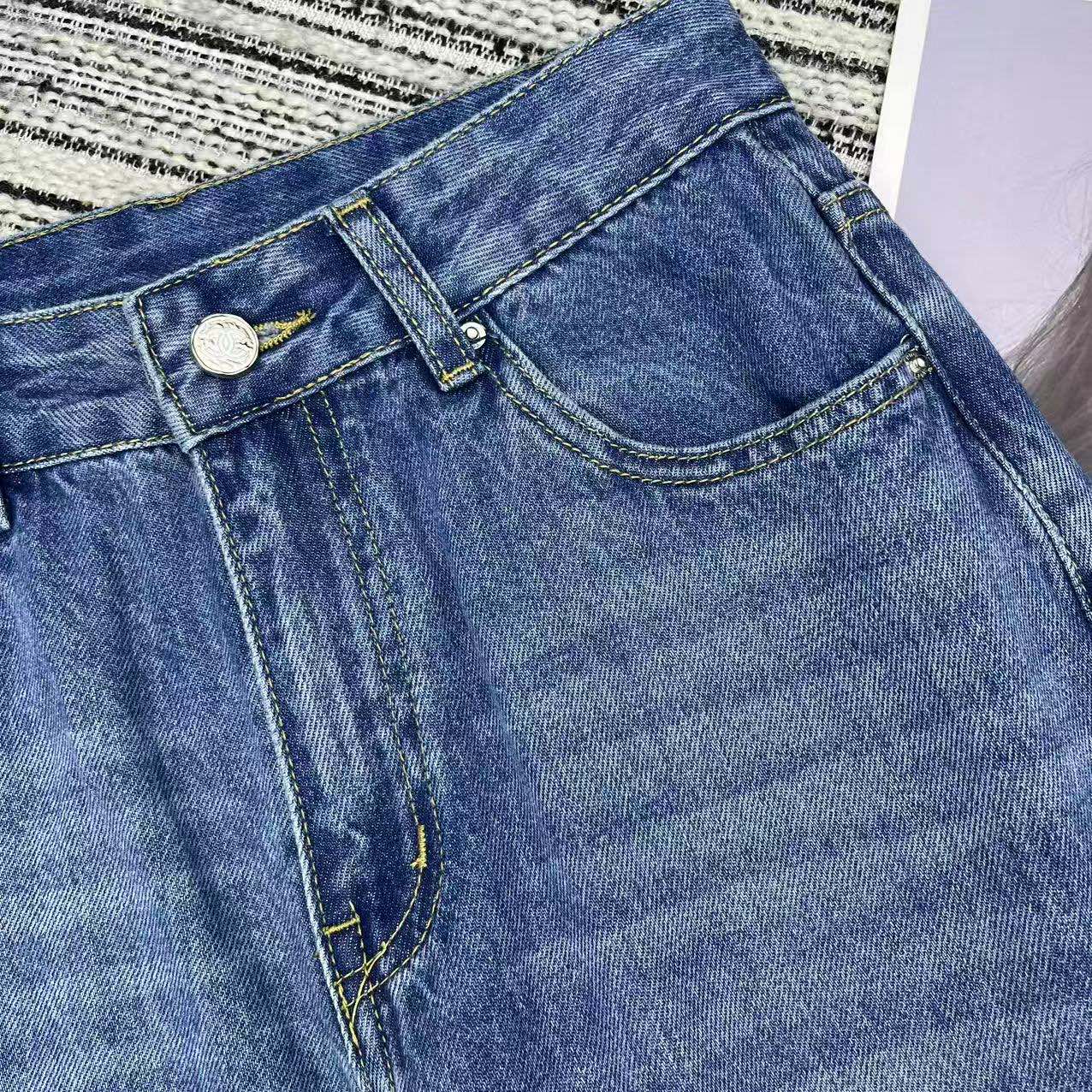 Chanel 2026 Jean With Floral Embroidered Pattern Blue Cotton 358658