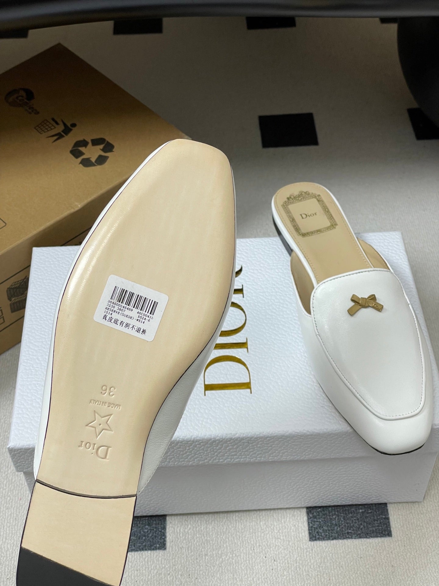 CD 26 Bow Mules White Beige Cowhide 632596