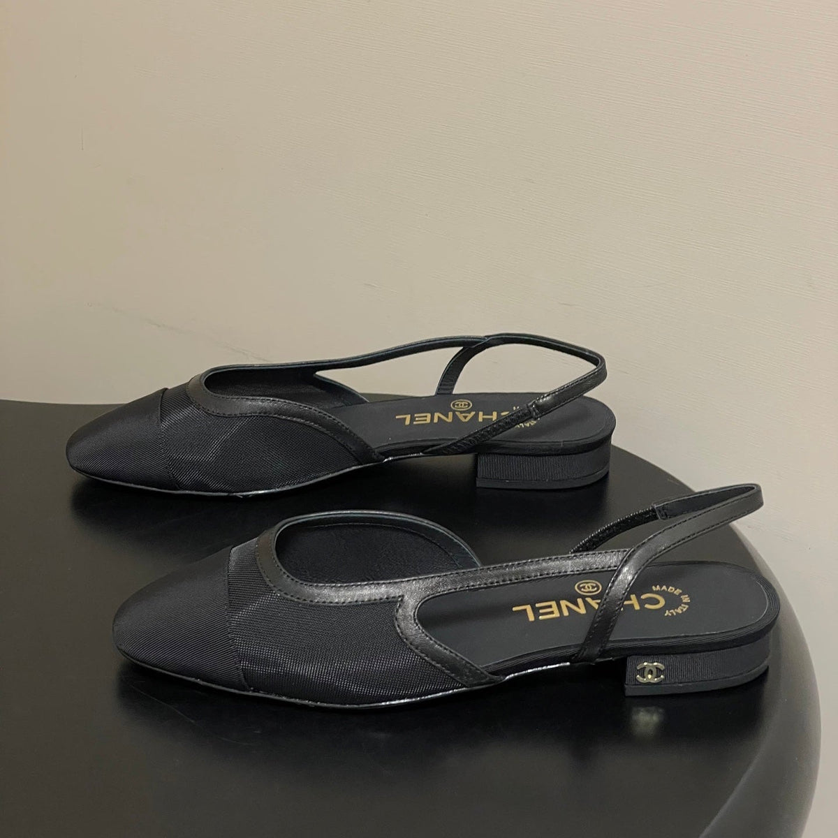 CC 26s Slingback Black Mesh Fabric Sheepskin 649450