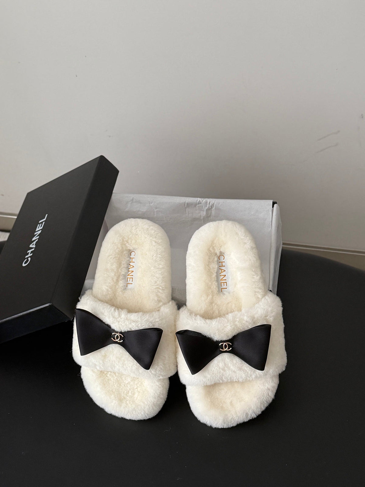 Chanel 2026 Bow Furry Slippers Wool 128278
