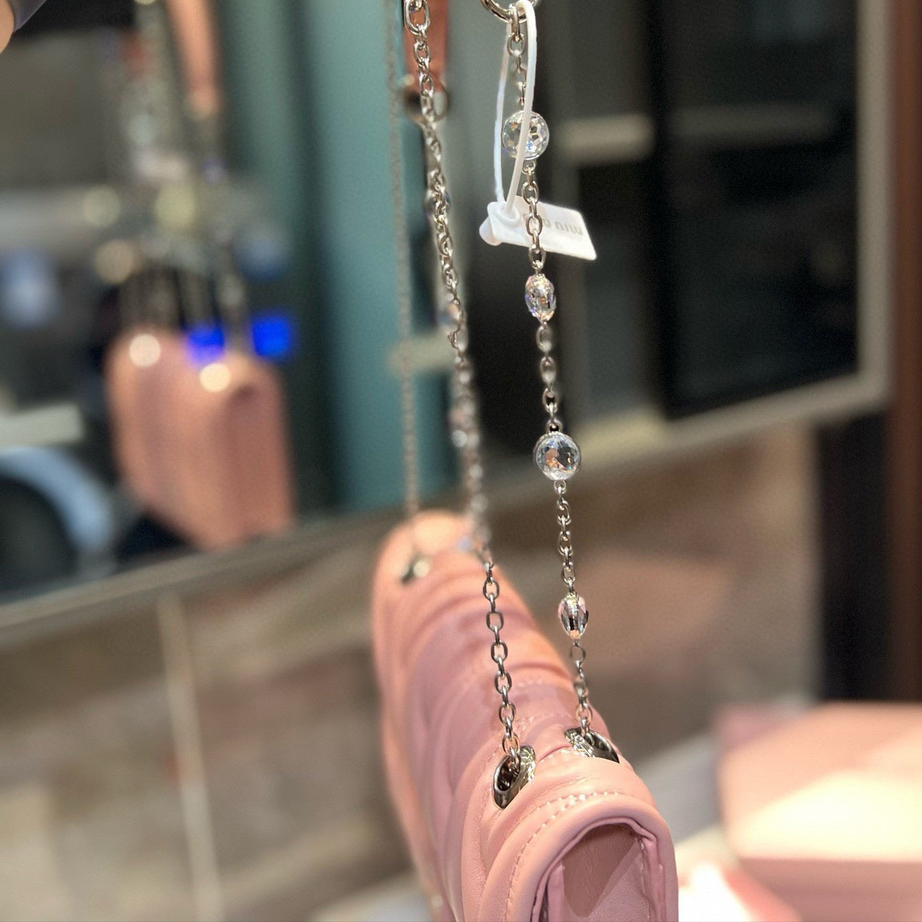 MATELASSÃ‰ CRYSTAL CHAIN BAG 21 IN BABY PINK LAMBSKIN