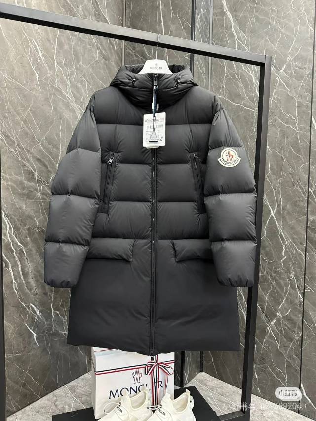 Moncler 25 Long Coat Black Polyester 291395
