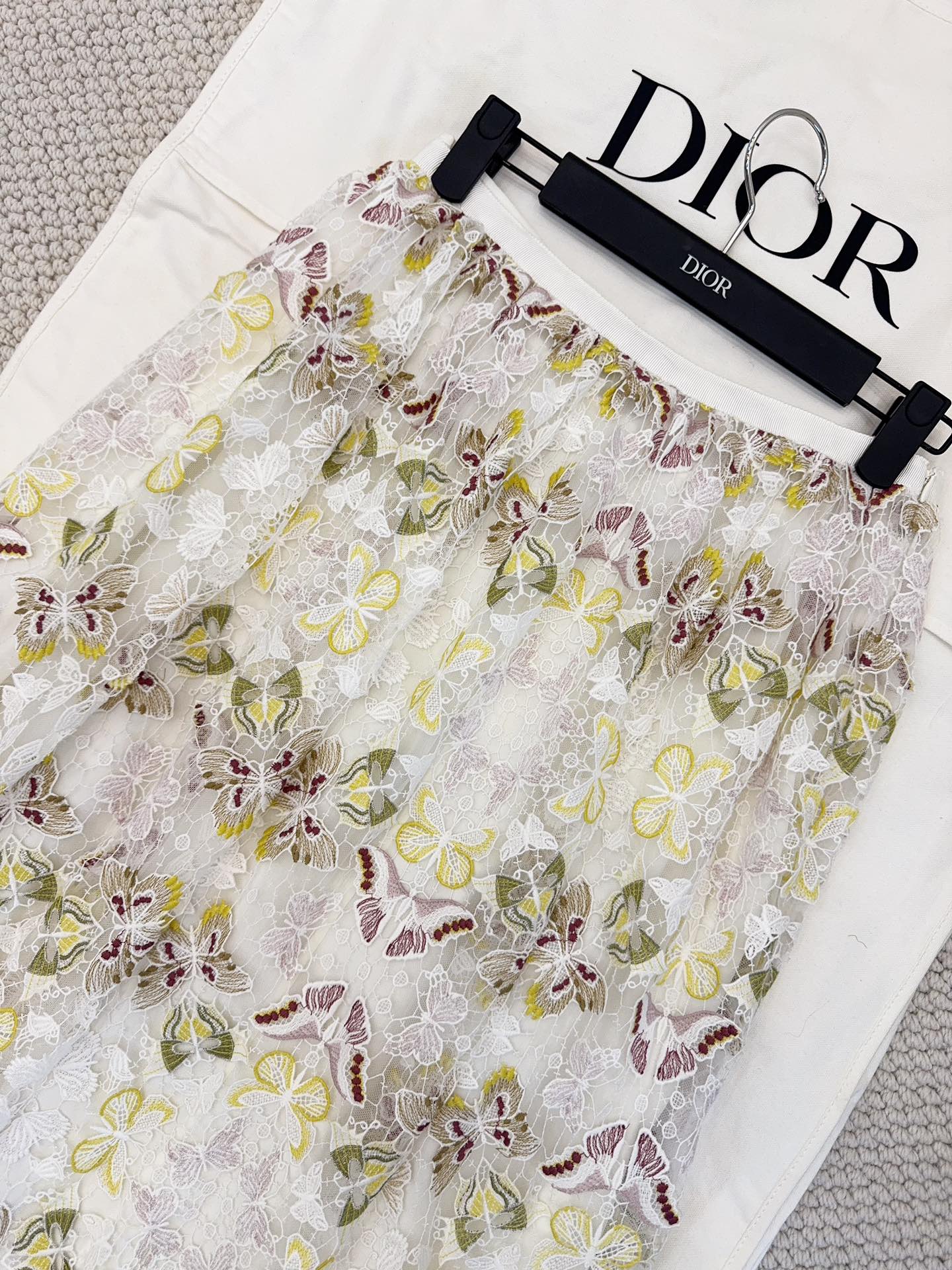 CD 25 Butterfly Embroidered Long Skirt Lace Silk