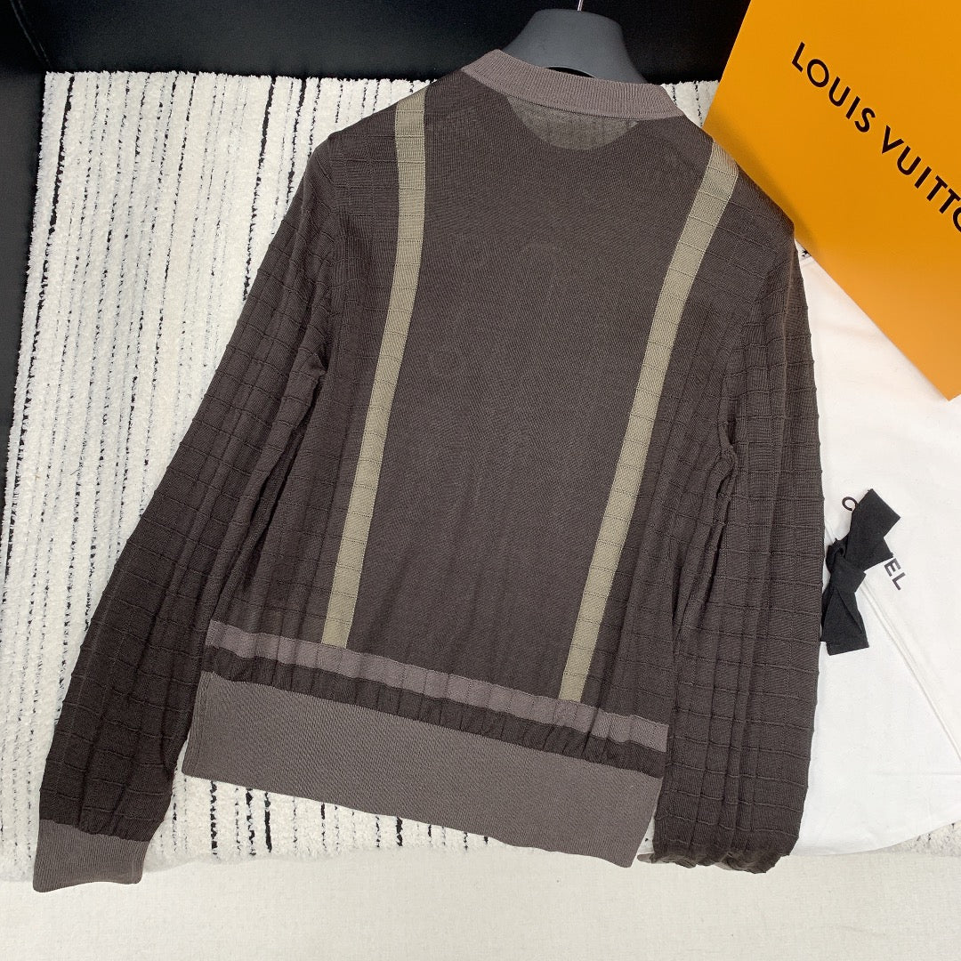 HM 25 Round Neck Knit Sweater 228047